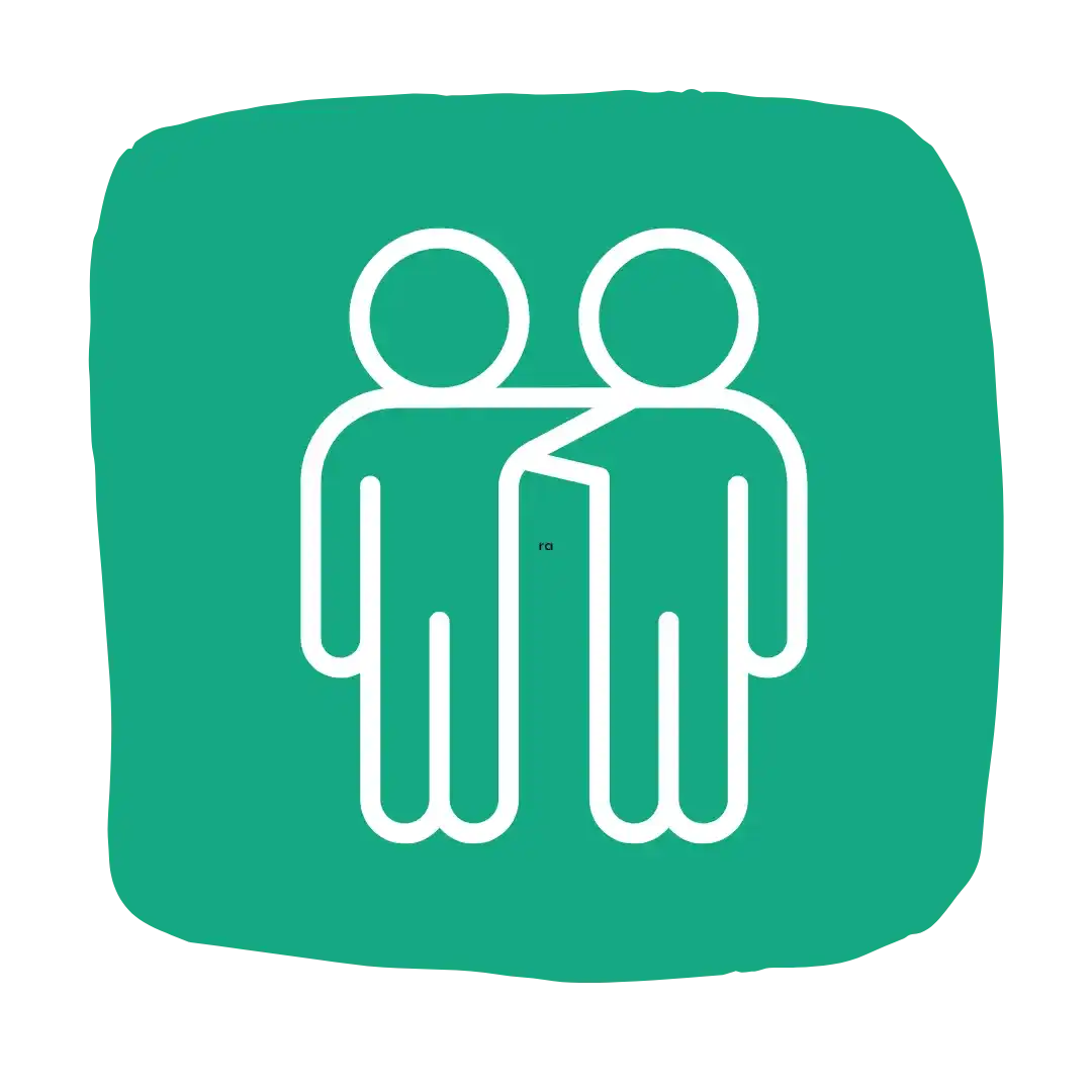 Ícono blanco simple de dos figuras de palitos abrazados, de pie una junto a la otra sobre un fondo verde que recrea la atención personalizada que ofrece Juguetería Mukkies